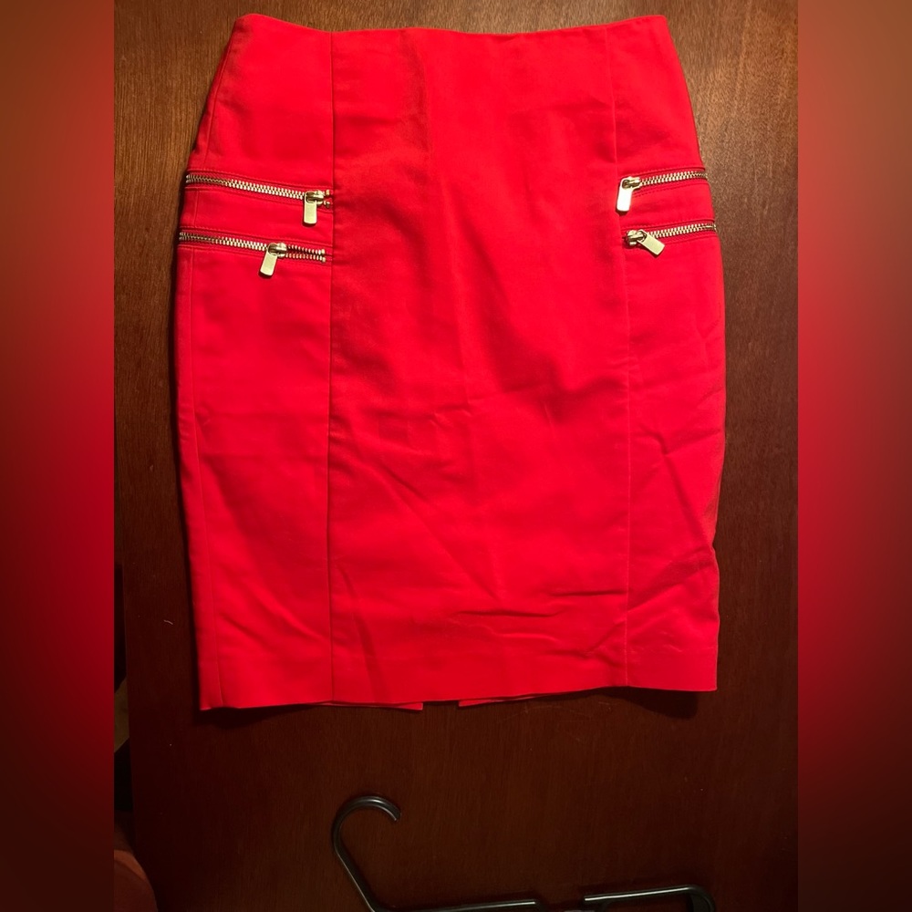 Awesome H&M pencil skirt with zipper pockets